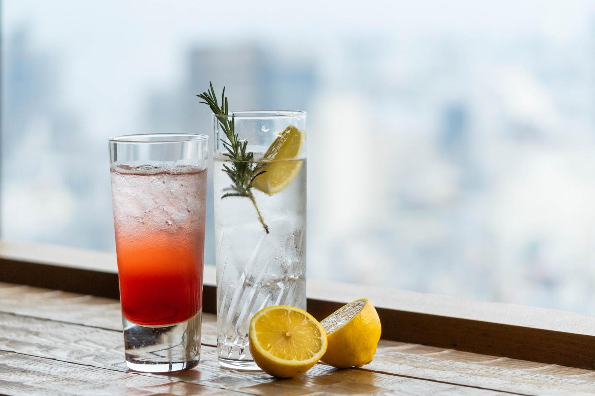 Ana Crowne Plaza Kobe By Ihg Hotel Exterior foto A vodka and soda cocktail