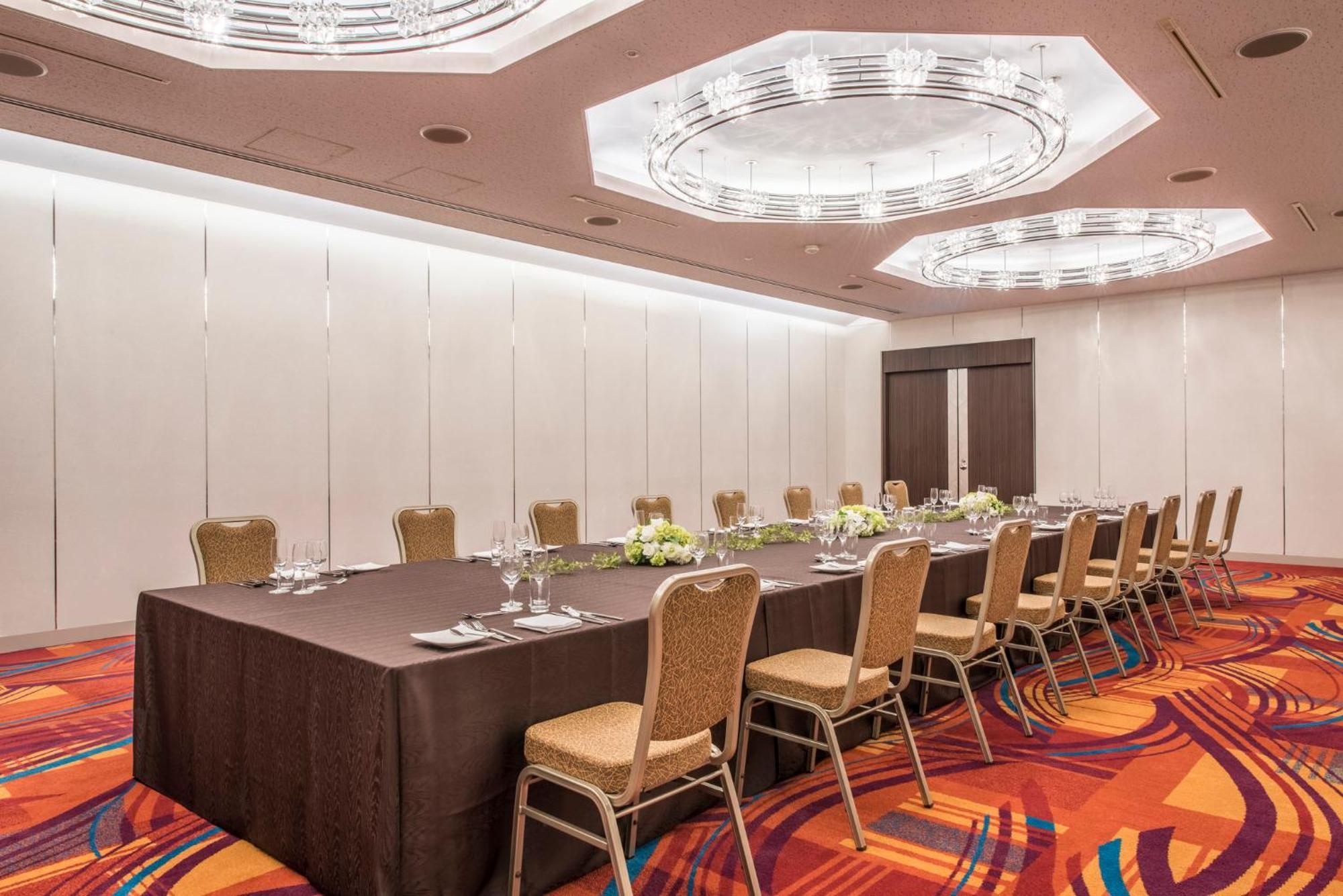 Ana Crowne Plaza Kobe By Ihg Hotel Exterior foto Meeting room