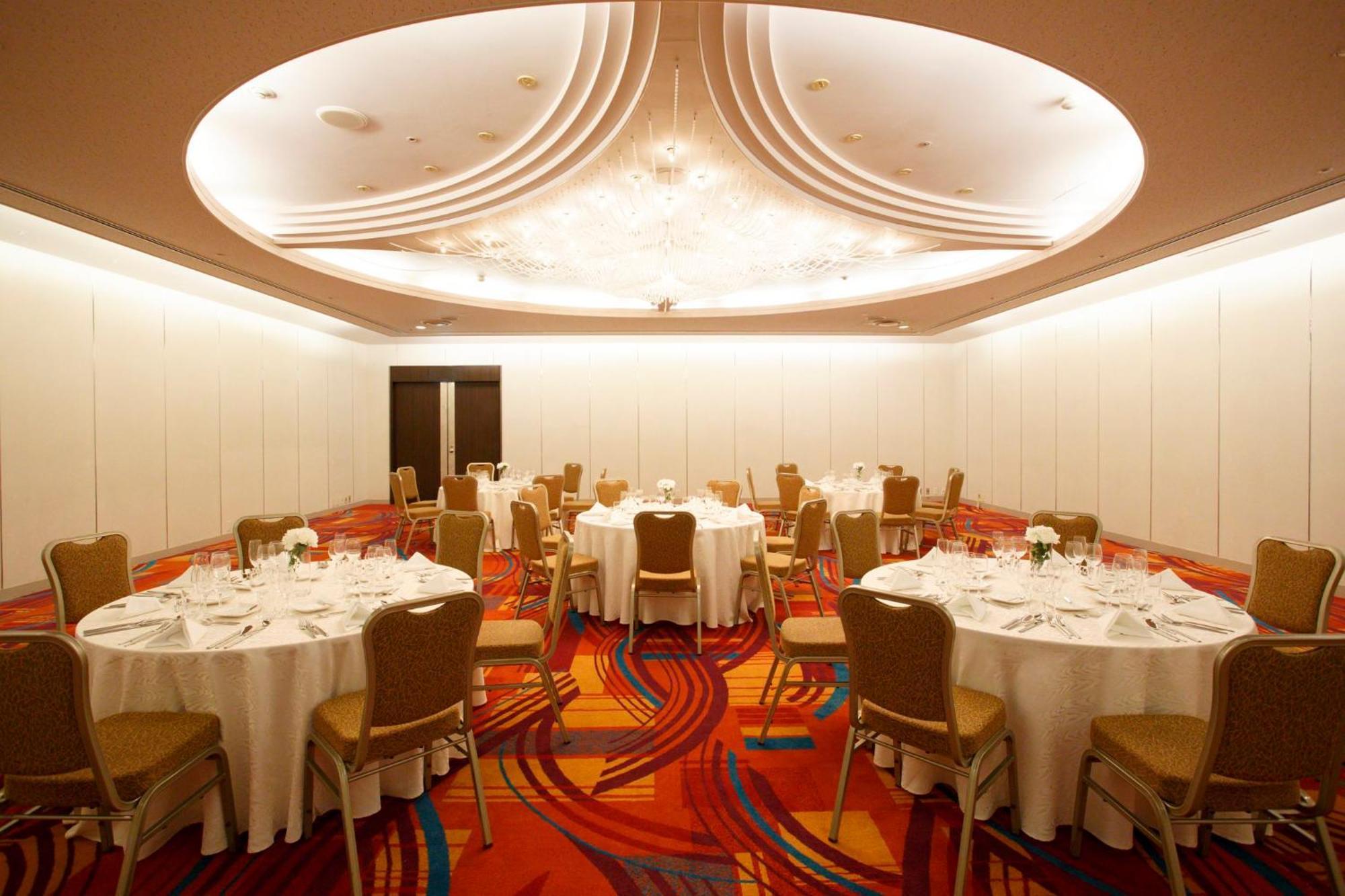 Ana Crowne Plaza Kobe By Ihg Hotel Exterior foto The ballroom